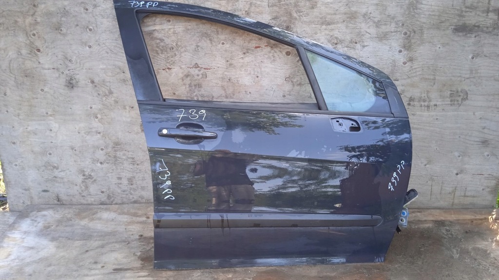фото №1, Peugeot 308 i дверь перед правый ktg 5d