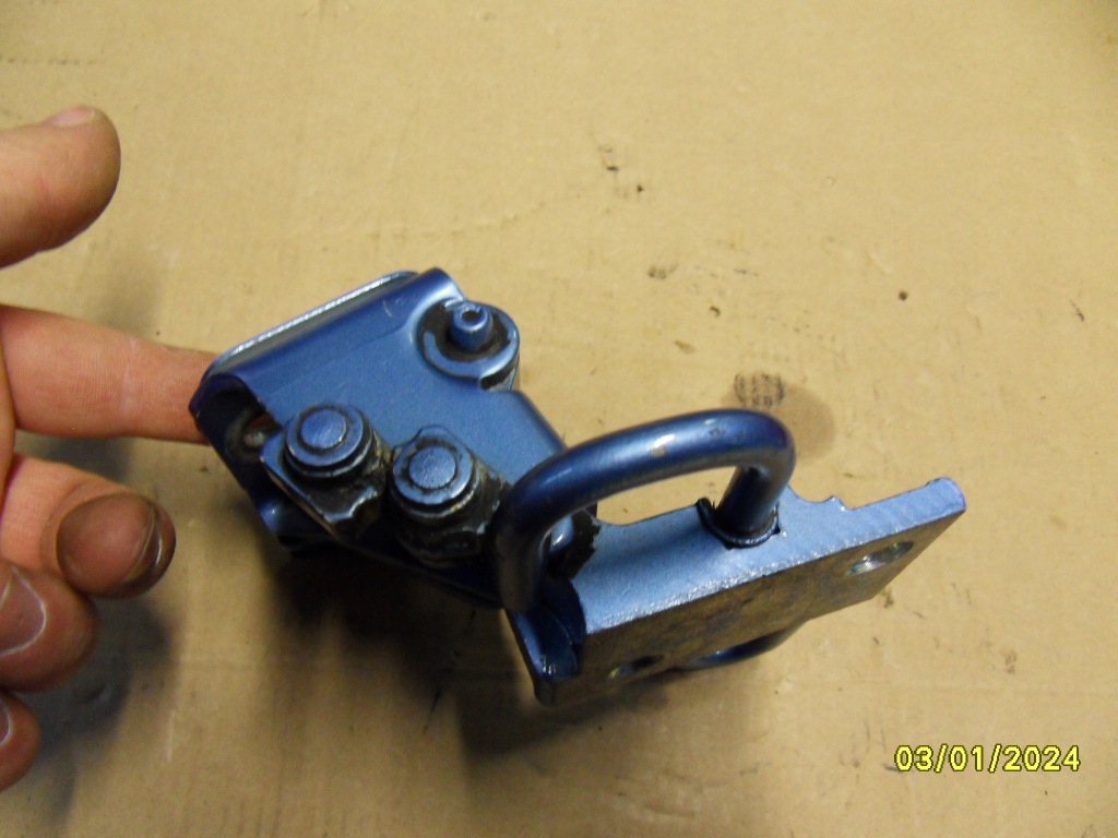 фото №4, Петля двері vw seat 6q4833412a