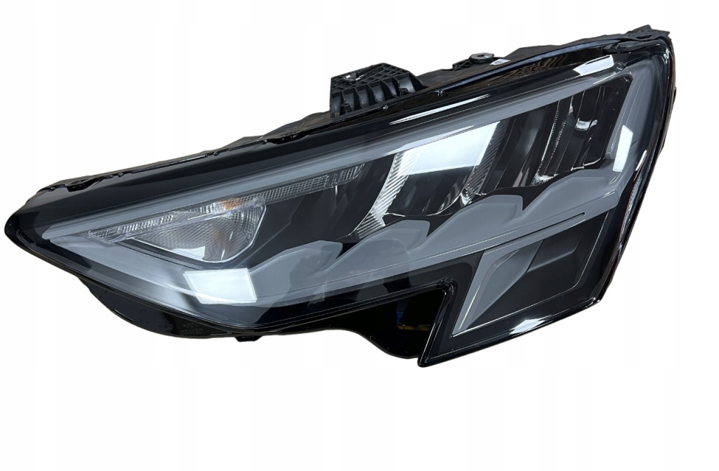 фото №1, Audi a3 8y лампа ліва діодна led 8y0941011d