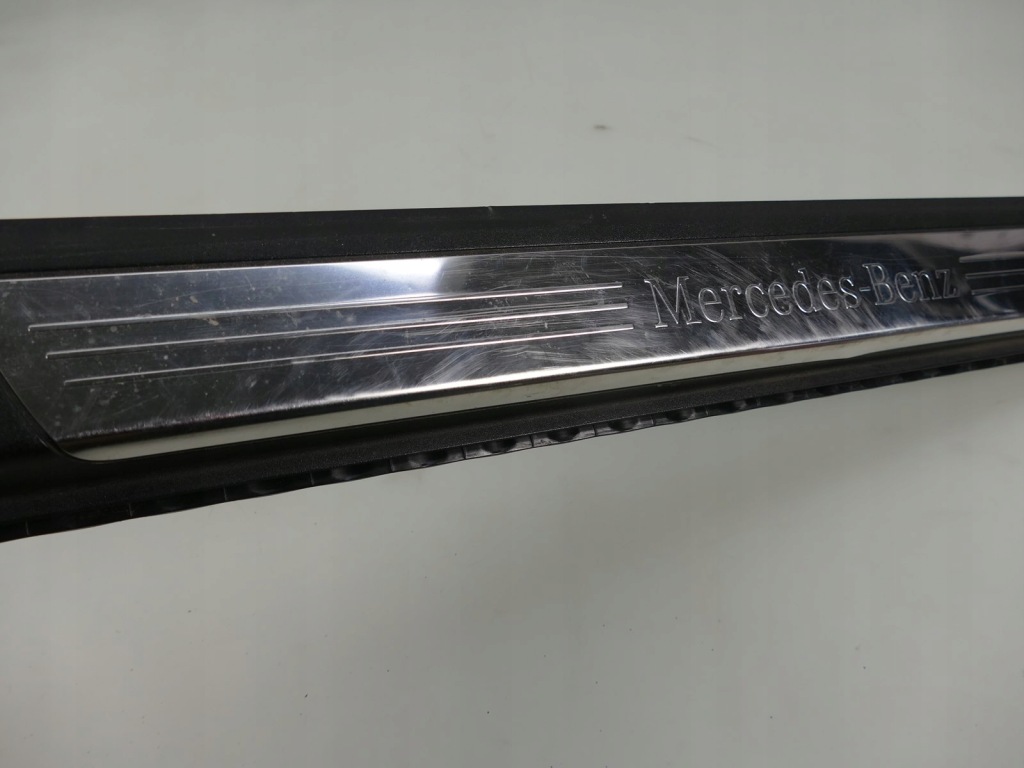 фото №4, Mercedes r172 w172 slk молдинг порог накладка l.