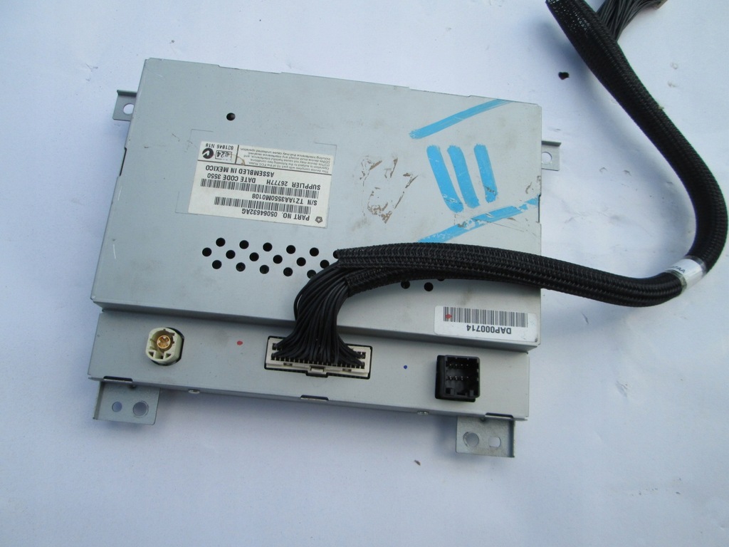 фото №9, Chrysler 300 ii 2013 монітор навігація дисплей