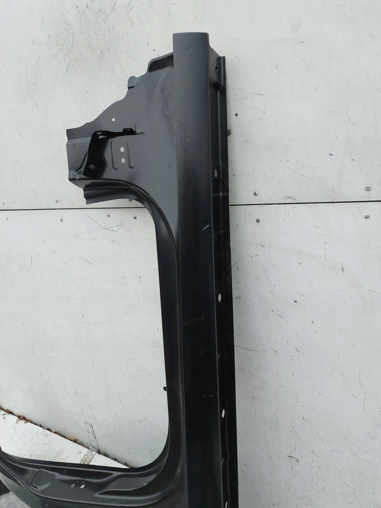 фото №9, Audi a4 s4 b9 8w9 kombi поріг правий блок двигуна обшивка