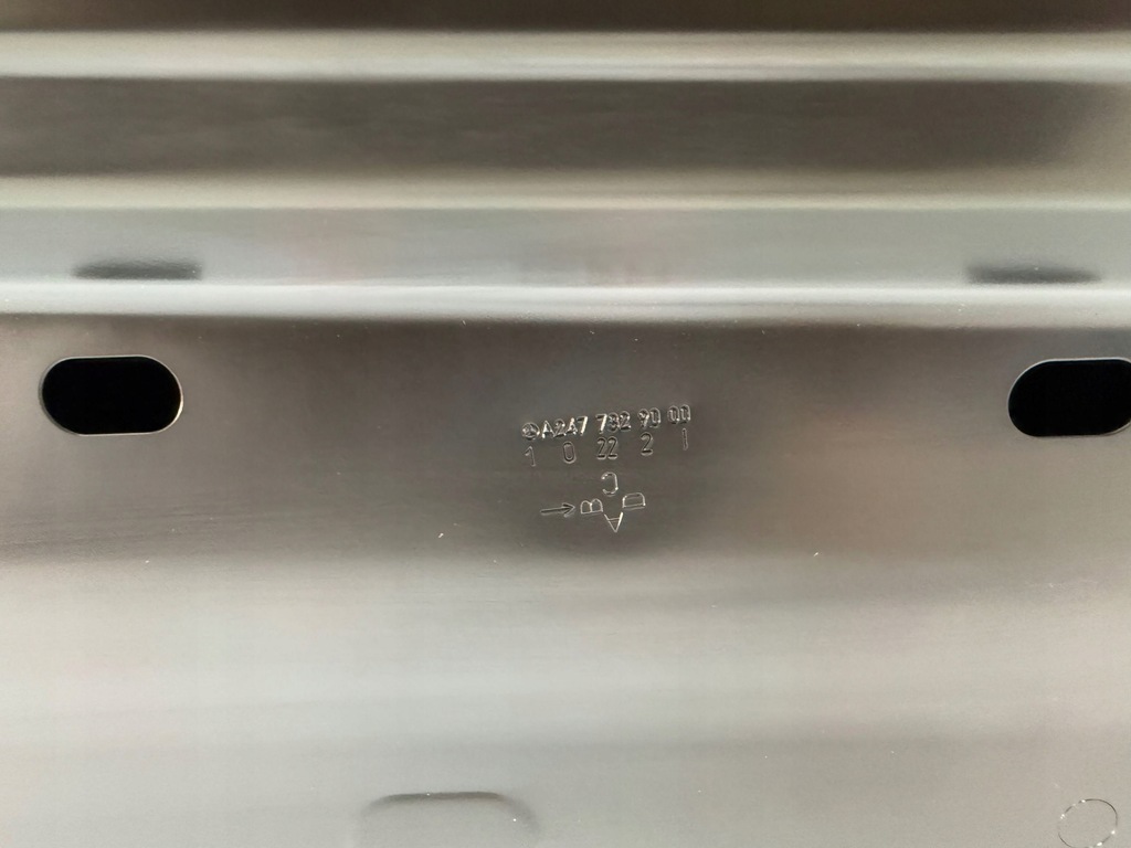 фото №8, Mercedes glb x247 a247 w247 дверь задняя задние правое nowe oryg идеальное состояние