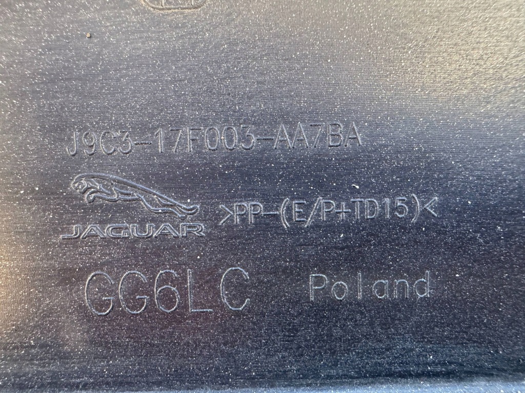 фото №8, Jaguar e-pace 2000 перед бампер передній