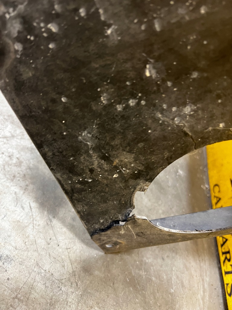 фото №8, Подкрылок подкрылок перед передний правый chevrolet corvette c5 97-04