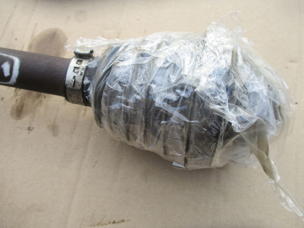 фото №7, Приводной вал правая 391006777r megane iii scenic 1.5dci