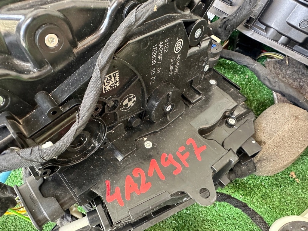 фото №6, Замок замки дверь soft close доводчики bmw x6 g06 x6m f96