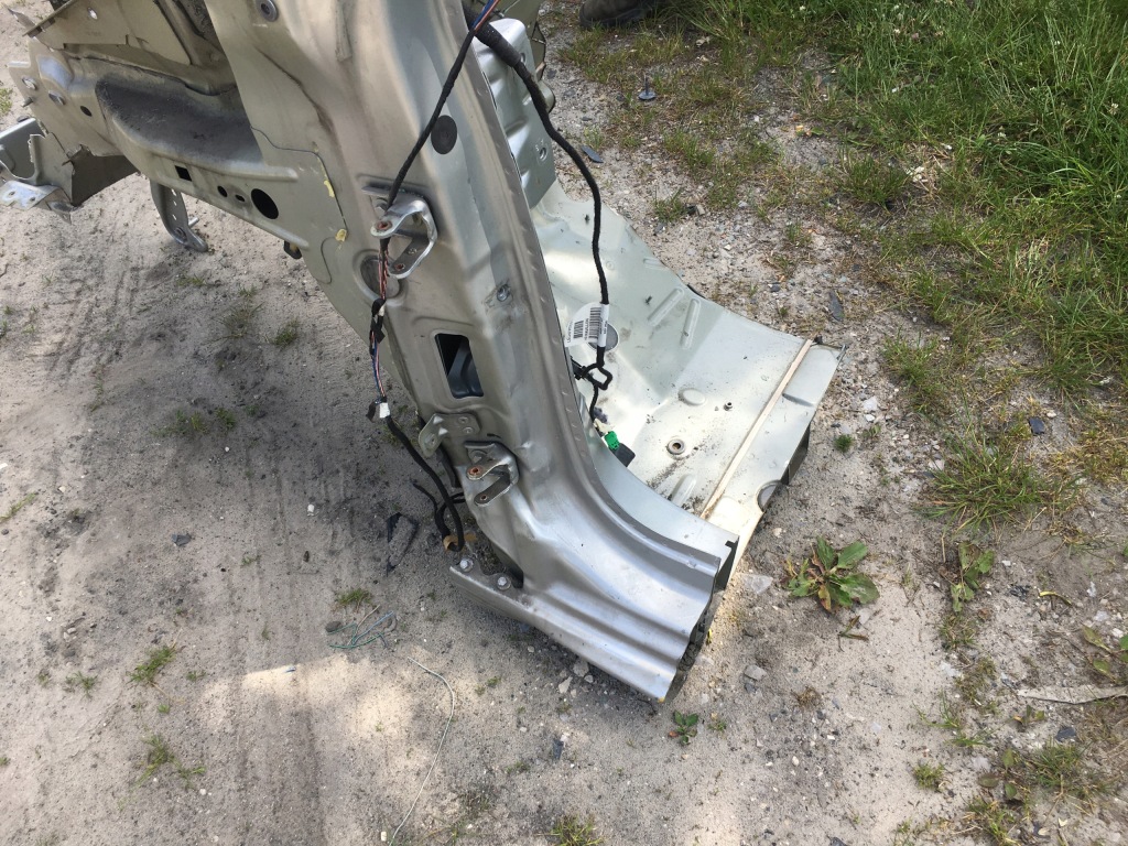 фото №2, Чверть ліва передня лівий перед peugeot 208 i