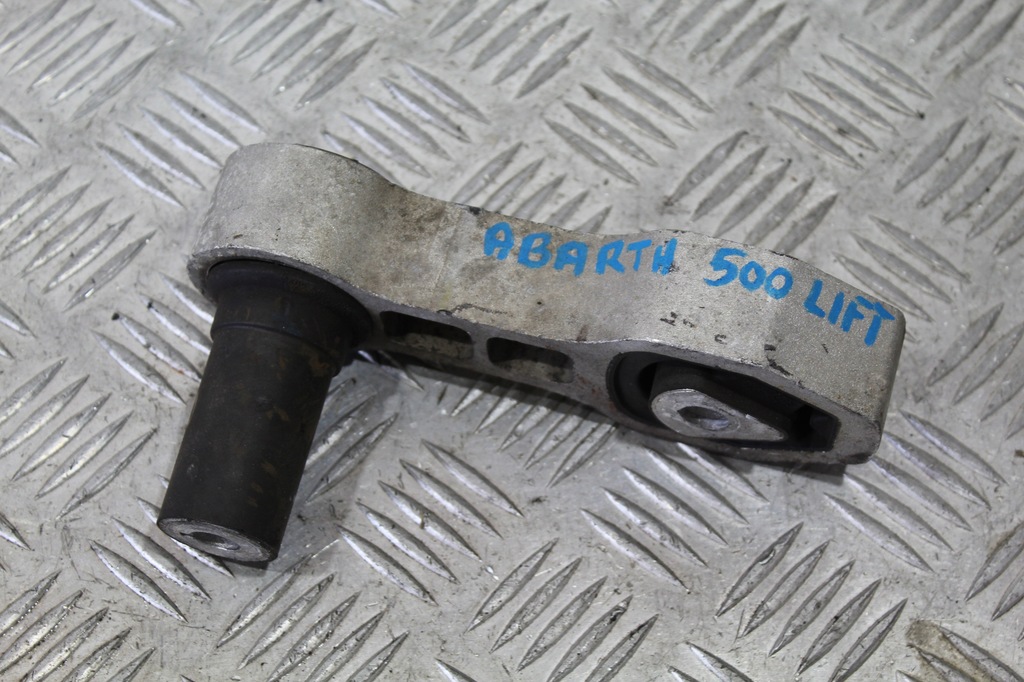 фото №1, Кронштейн подушка двигателя fiat 500 abarth lift