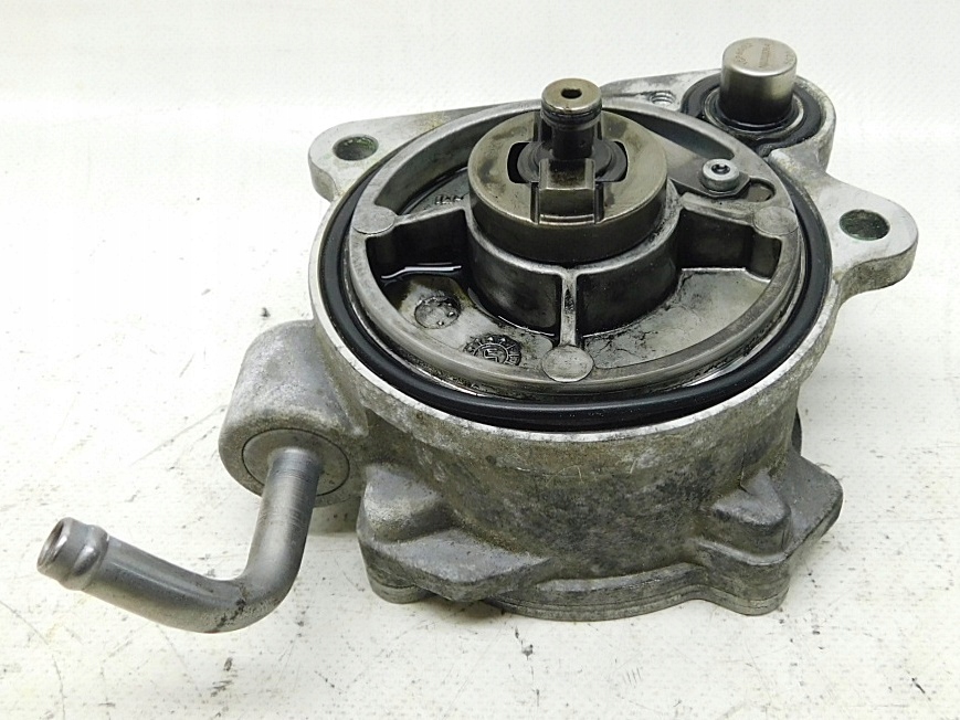 фото №2, Вакуум насос - mini cooper one r50 1.4 d4d