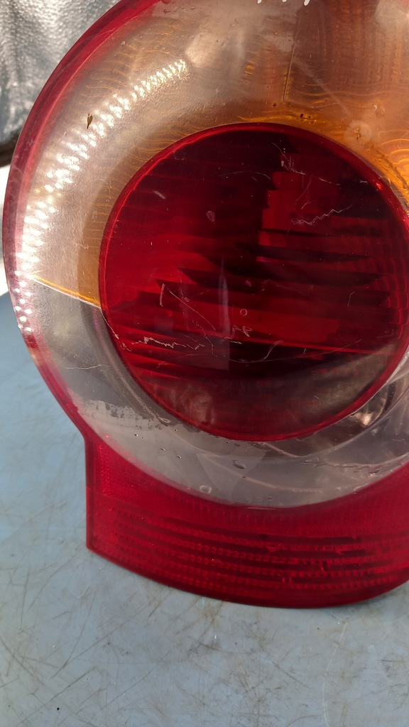 фото №2, Лампа права задня renault modus 1.5dci 04r