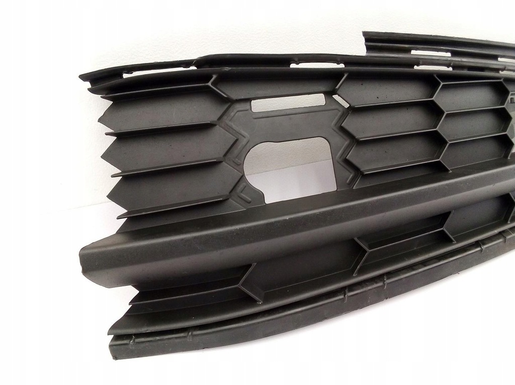 фото №9, Решётка бампера правая skoda kodiaq ns7 565807368