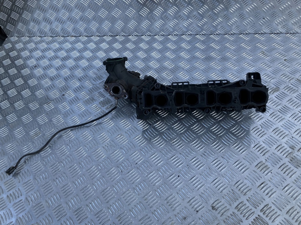 фото №3, Коллектор впускной  bmw 1 f20 2.0 d 8506406