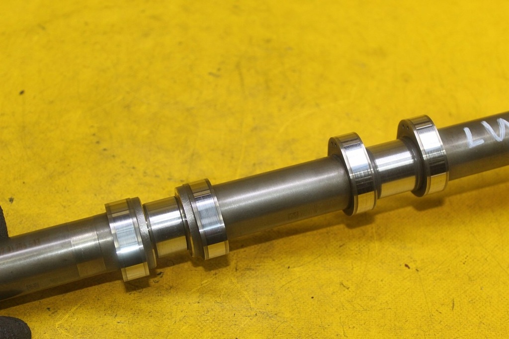 фото №6, Вал распределительного вала левый выхлоп mercedes w212 3.0 cdi 642.858 a64226