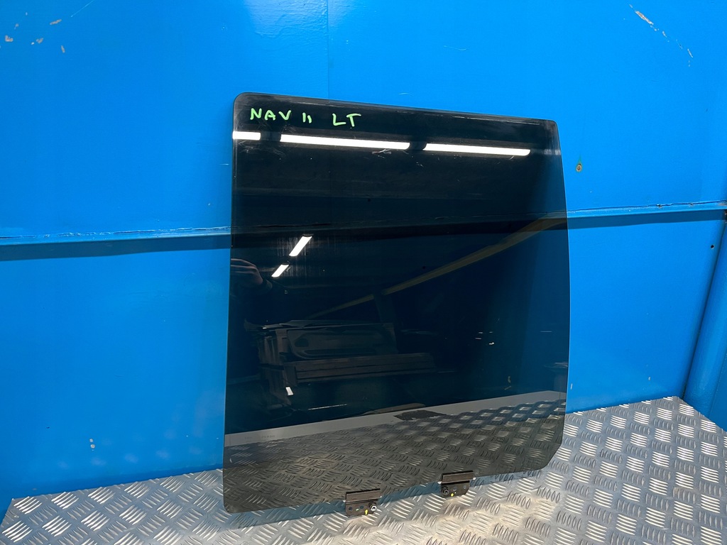 фото №1, Lincoln navigator ii 03- скло двері лівий задня