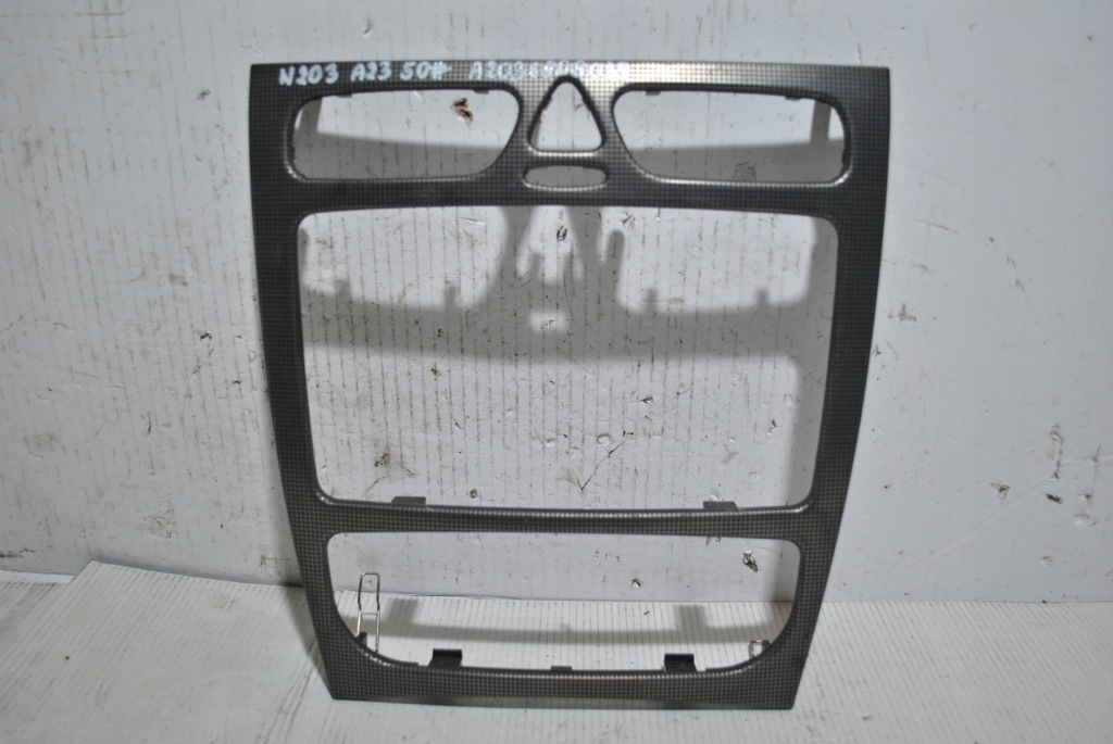 фото №1, Рамка середня mercedes w203 c klasa a2036809039