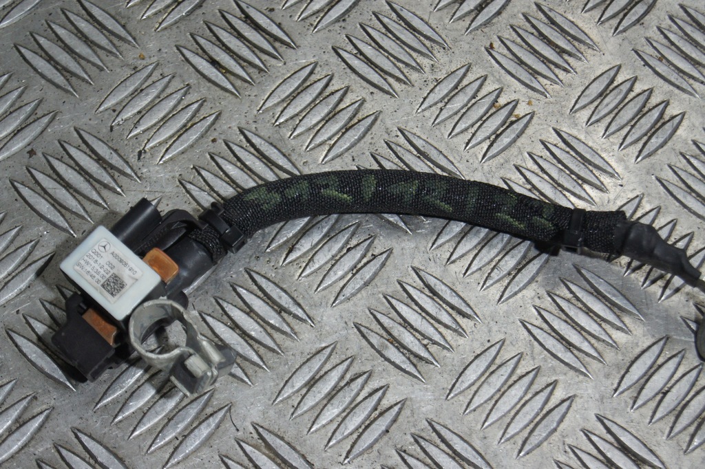 фото №1, Клема мінусова a klasa w177 a0009051910