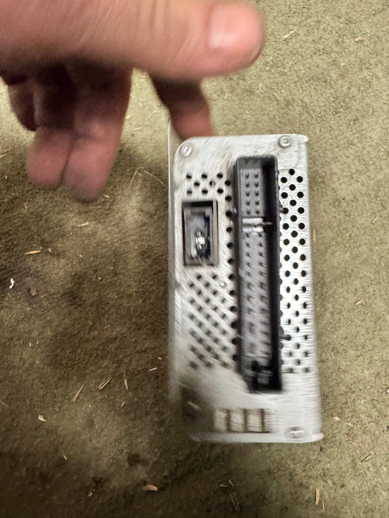 Підсилювач аудіо a6 s6 4f0035223g в Україні