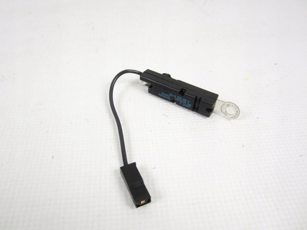 Купити Підсилювач антени mercedes ml w166