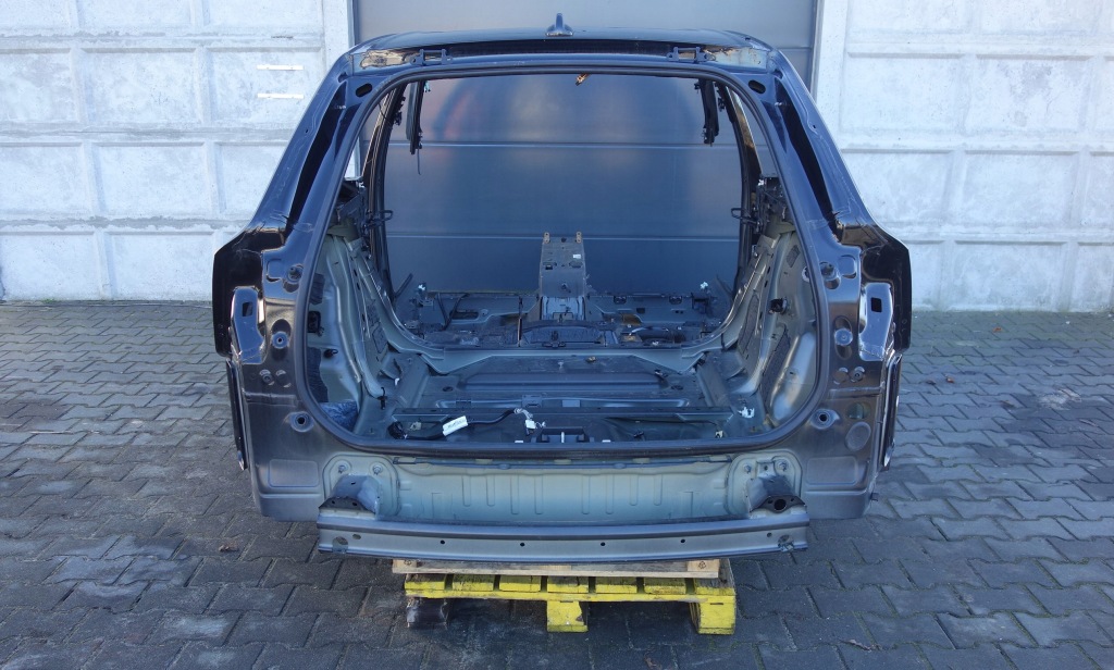 фото №7, Volvo xc60 ii t8 кузов чверть крила дах задня 019