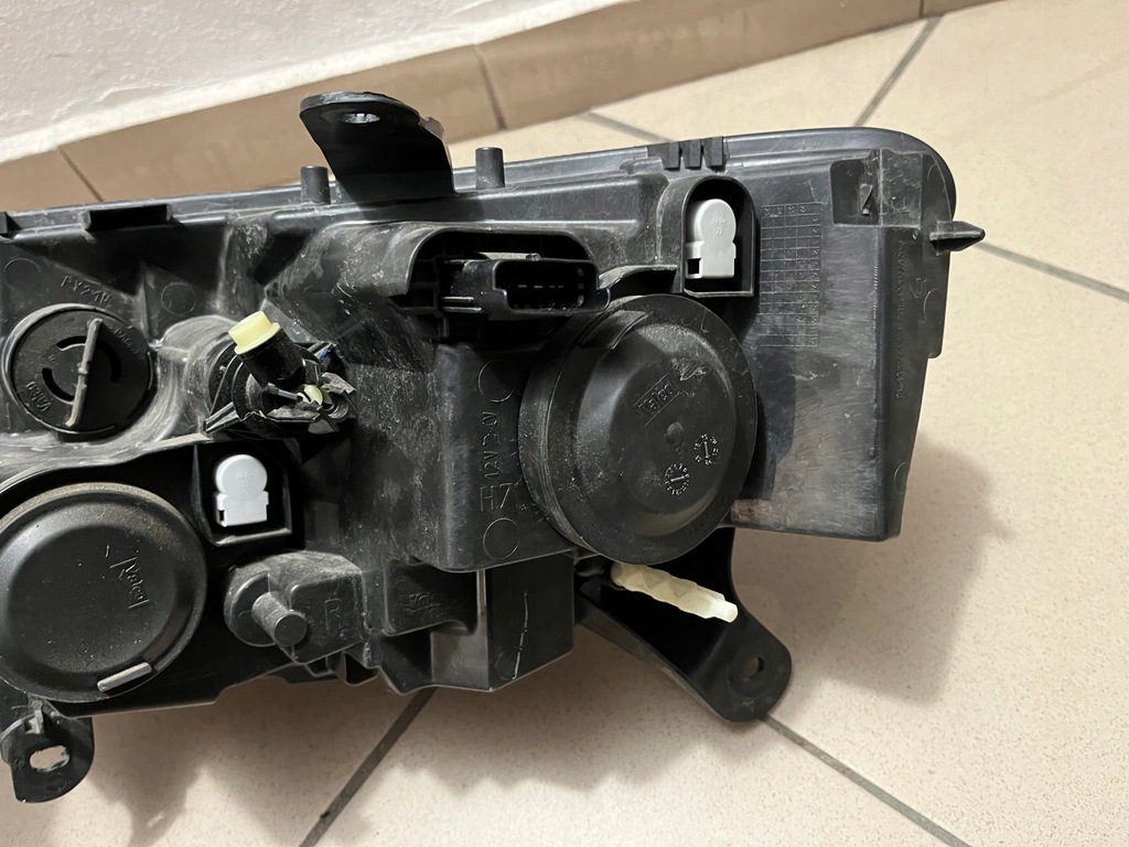 фото №12, Dacia sandero ii 2 лампа передня перед права