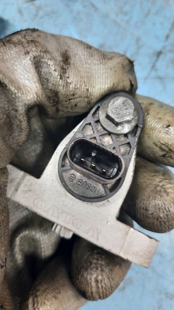 фото №5, Volvo xc60 2.4 d5 датчик положення вала 31303094