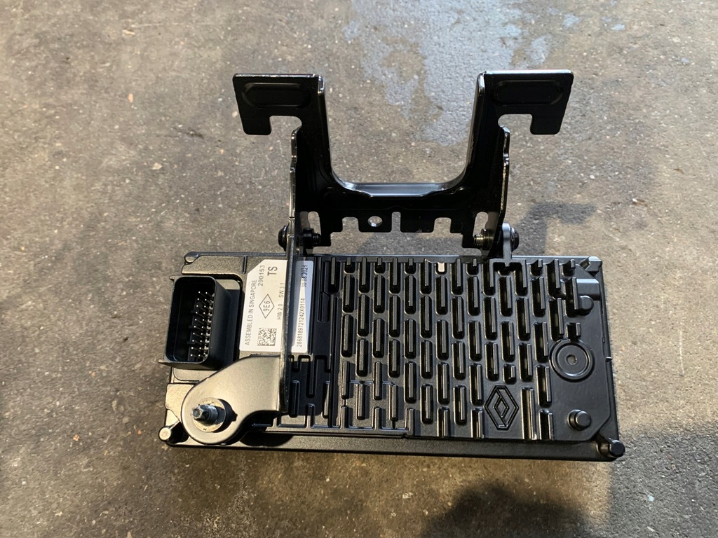 фото №3, Renault koleos ii lift камера радар перед 284622801r