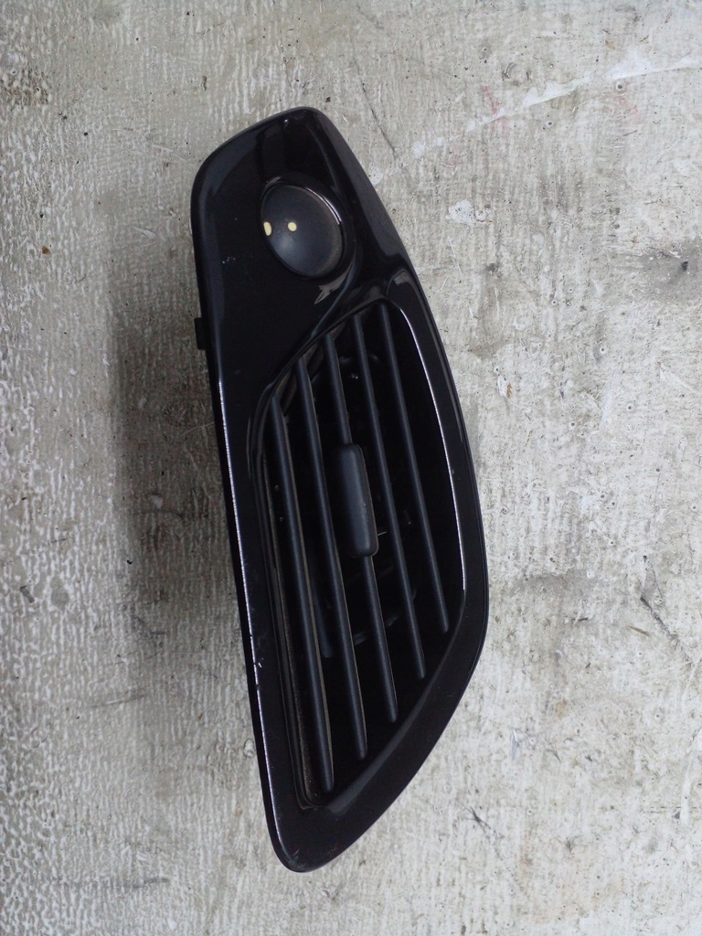 фото №1, Решётка обдув левый перед renault scenic iii 08-16