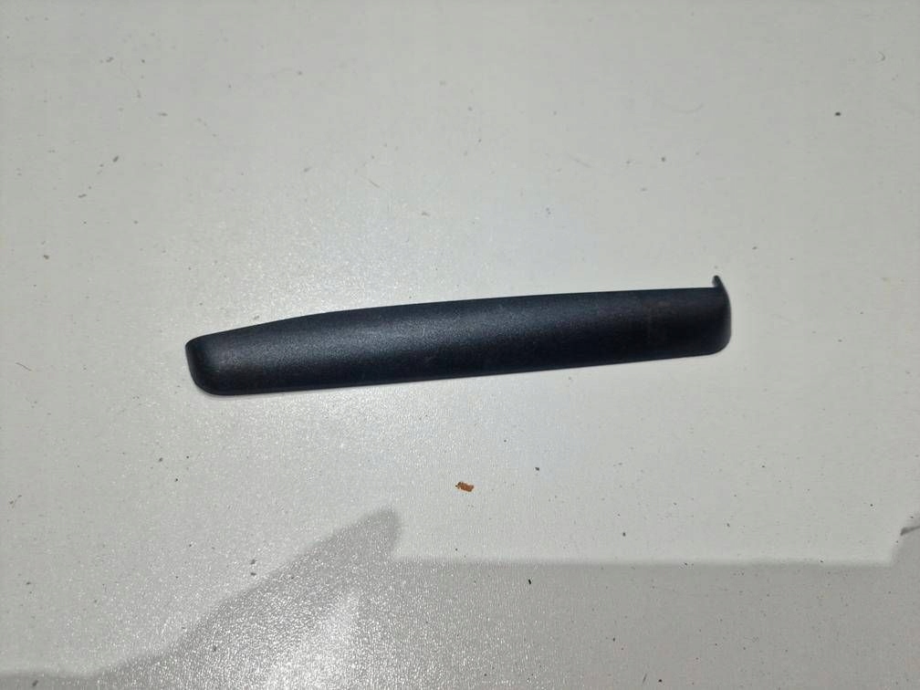 фото №1, Vw golf vi 5k0 08-12 ліва захист лампи задня