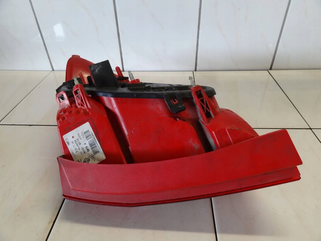 фото №6, Renault thalia ii 2011 sedan лампа левый задняя задняя