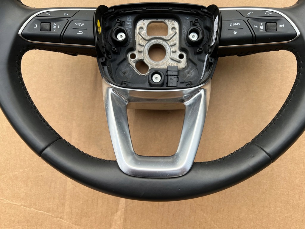 фото №8, Audi a4 b9 q7 повітропровід пелюстки перемикання 3041km 4m0419091b