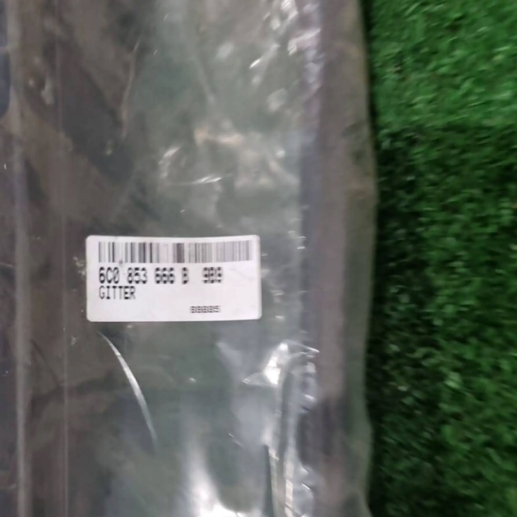 фото №11, Volkswagen polo v lift nowa решітка бампера права 6c0853666b