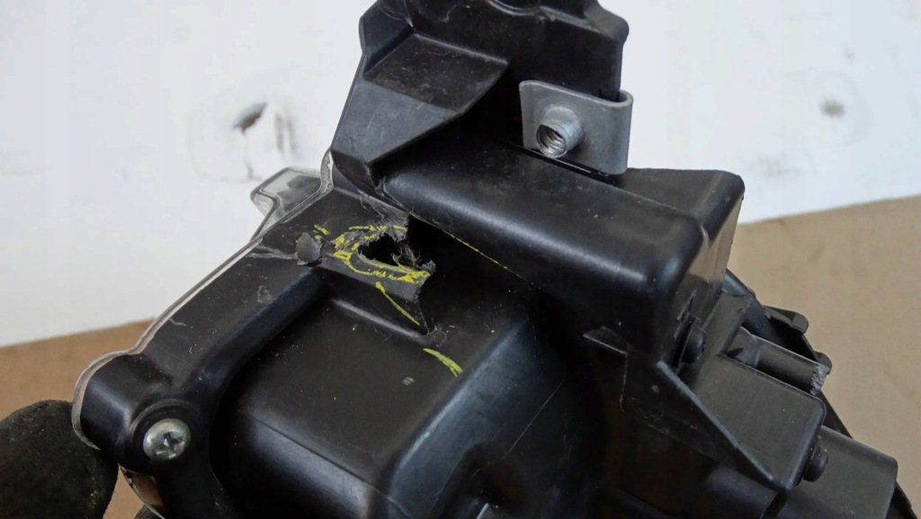 фото №8, Лампа правий перед 81130-f4170 toyota c-hr