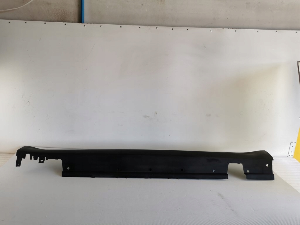 фото №1, Mini cooper r56 молдинг порог правая 7147916