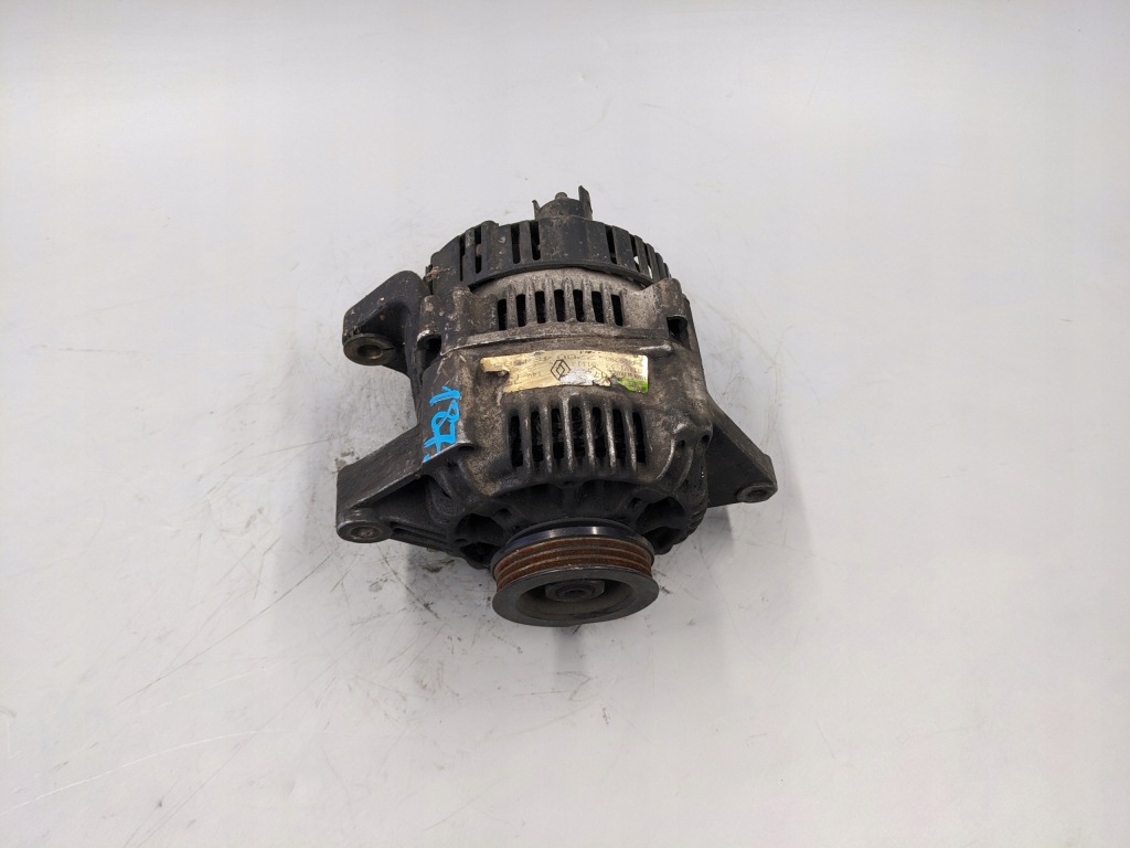 Купити Генератор renault scenic 1 1.6b 88km 75a valeo