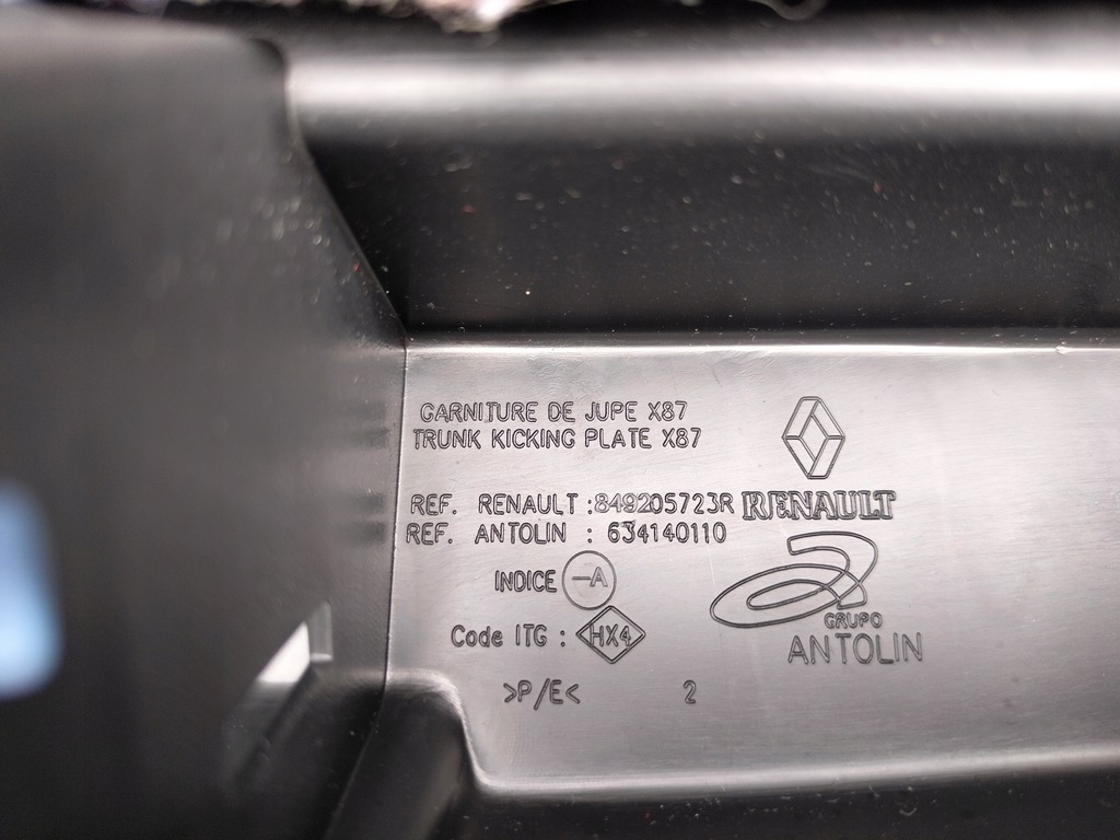 фото №7, Renault captur i захист поперечина багажника задня