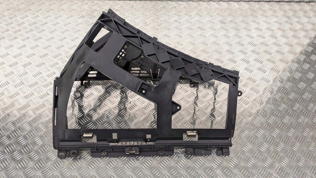 фото №4, Рамка панель приладів scania r