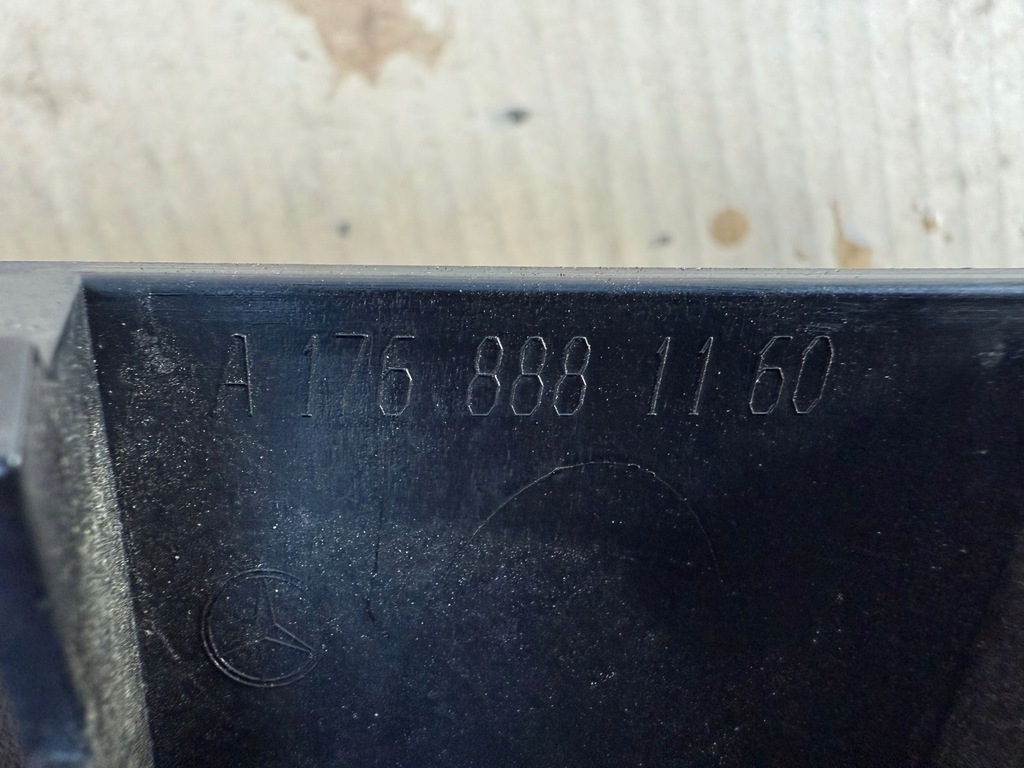 фото №7, Решётка радиатора решётка радиатора mercedes a klasa w176 amg 2013- оригинал bez повреждений