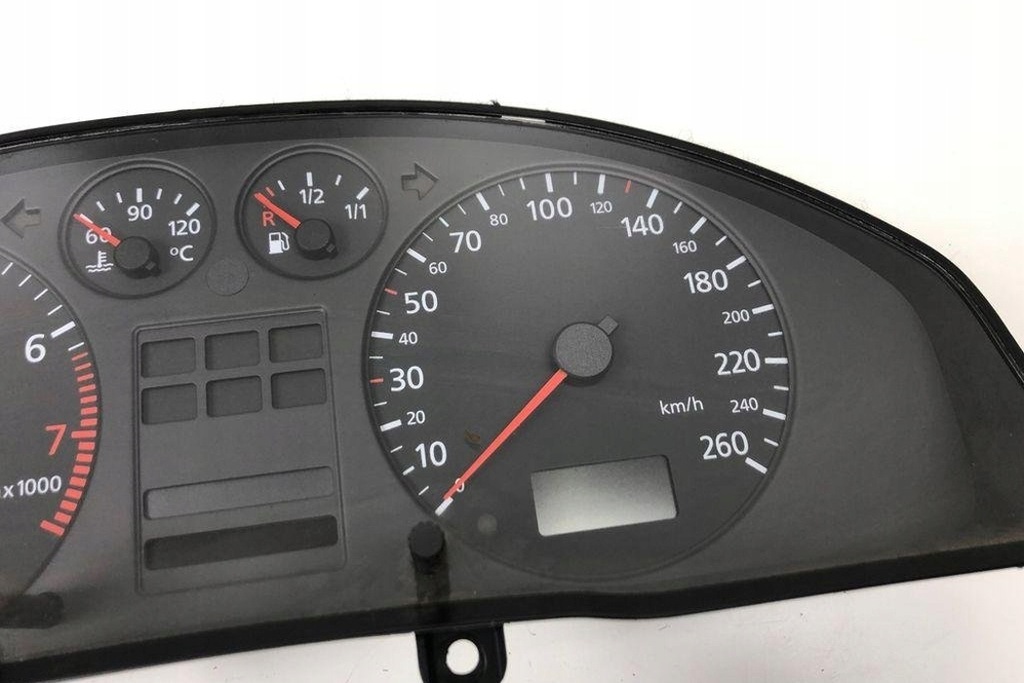 фото №5, Счетчик audi a4 8e2, b6 8d0919861c 1.8l бензиновый 1998