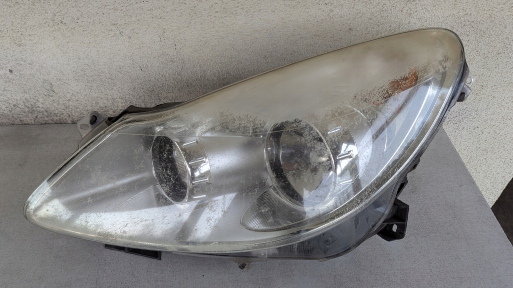 фото №1, Лампа передняя левая opel corsa d 13186381