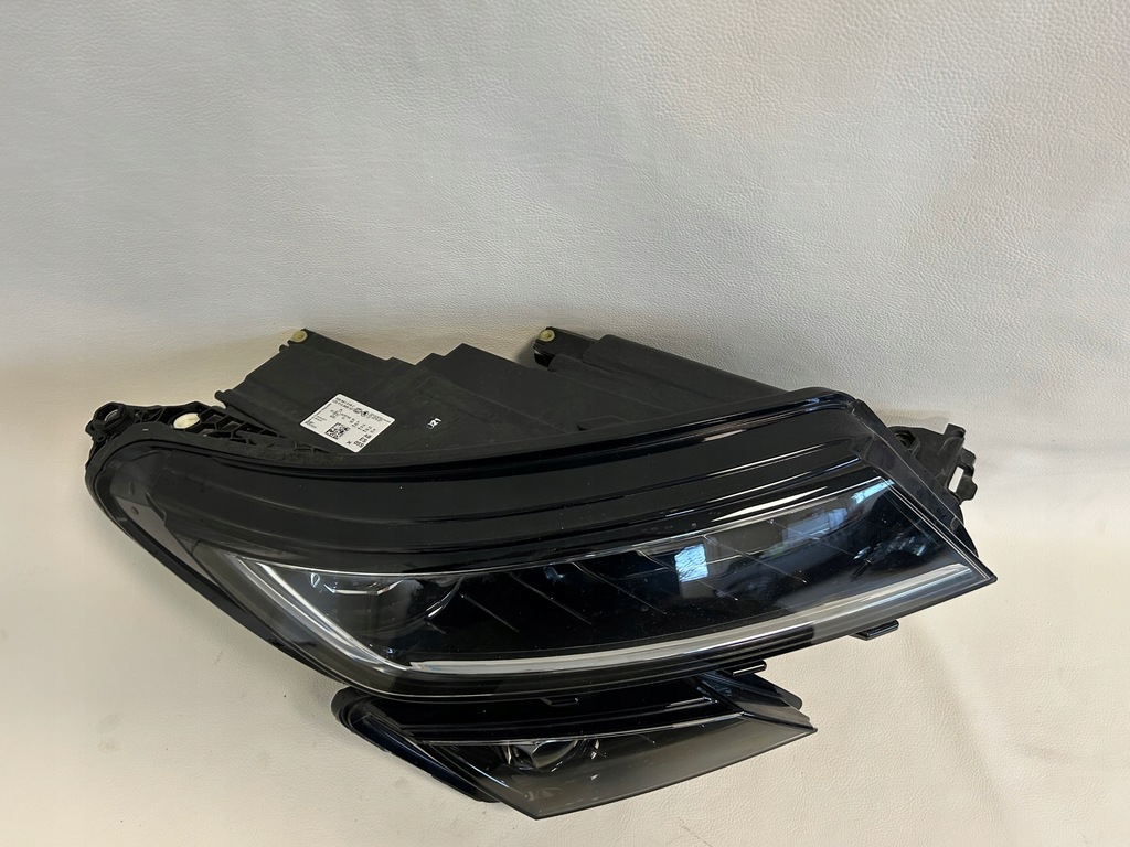 фото №6, Skoda kodiaq full led лампа правая перед передняя