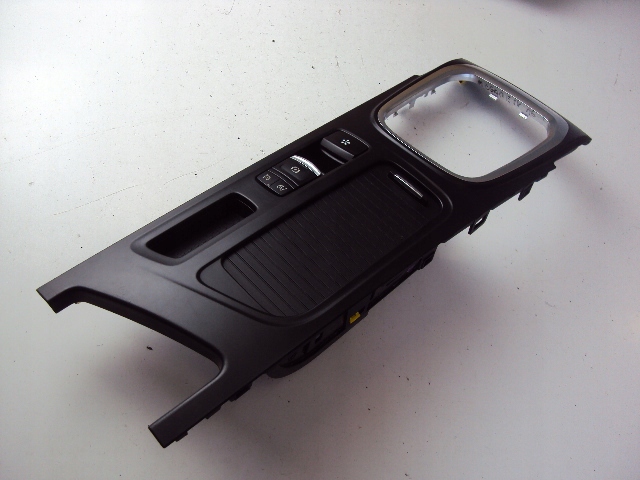 фото №1, Тунель середній рамка передач renault megane iv 16-