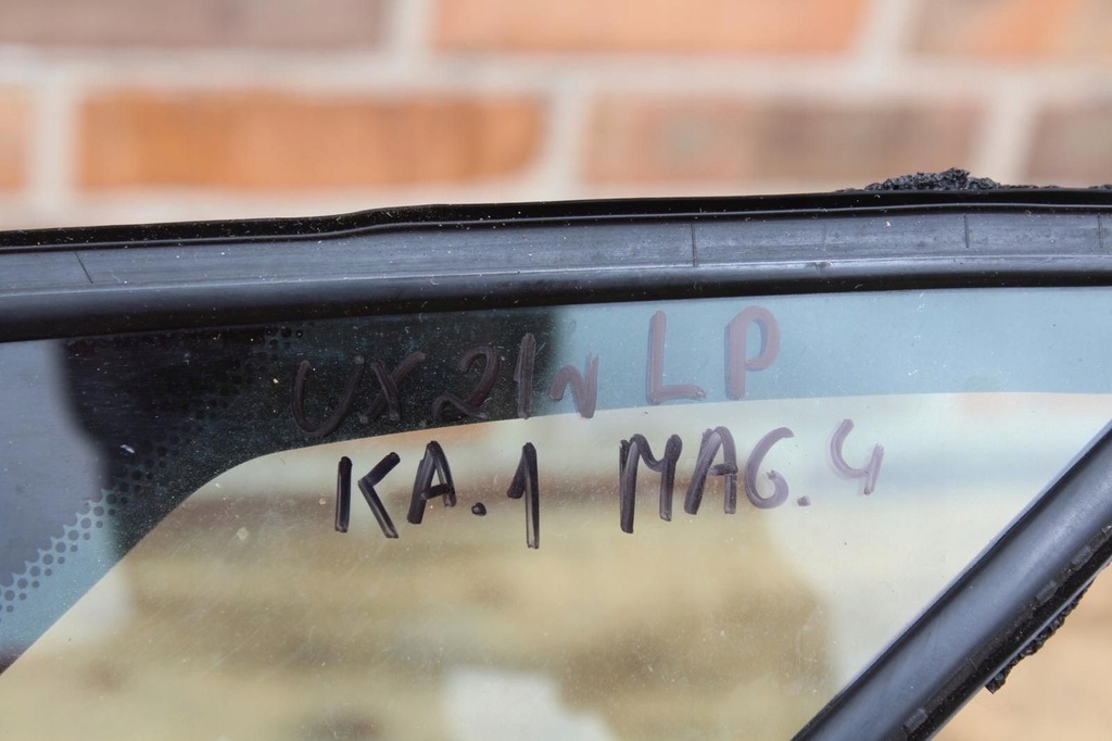 фото №6, Скло трикутник двері лівий перед lexus ux 2021