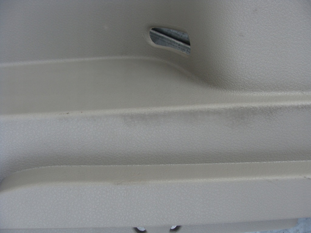 Купити Кронштейн тримач  полиця багажника накладка стійка задній dacia sandero 2 hb