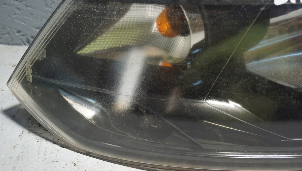 фото №9, Лампа лівий перед vw polo 6r