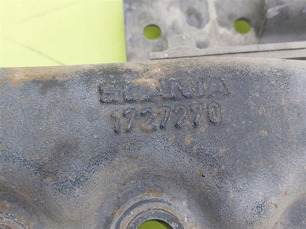 фото №5, Кронштейн левый kpl бампера scania 4 r r440 2004-2016r 1727270