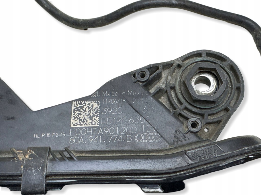 Фара права сторона audi q5 sq5 80a941774b Київ