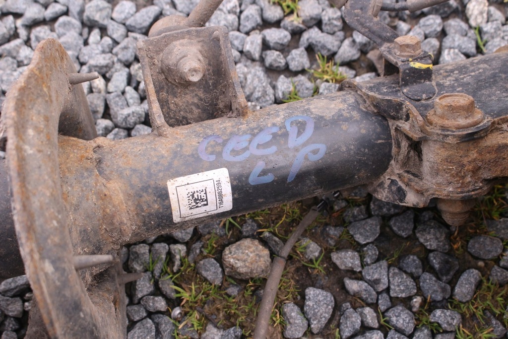 фото №6, Левый амортизатор поворотный кулак перед ceed ii crdi