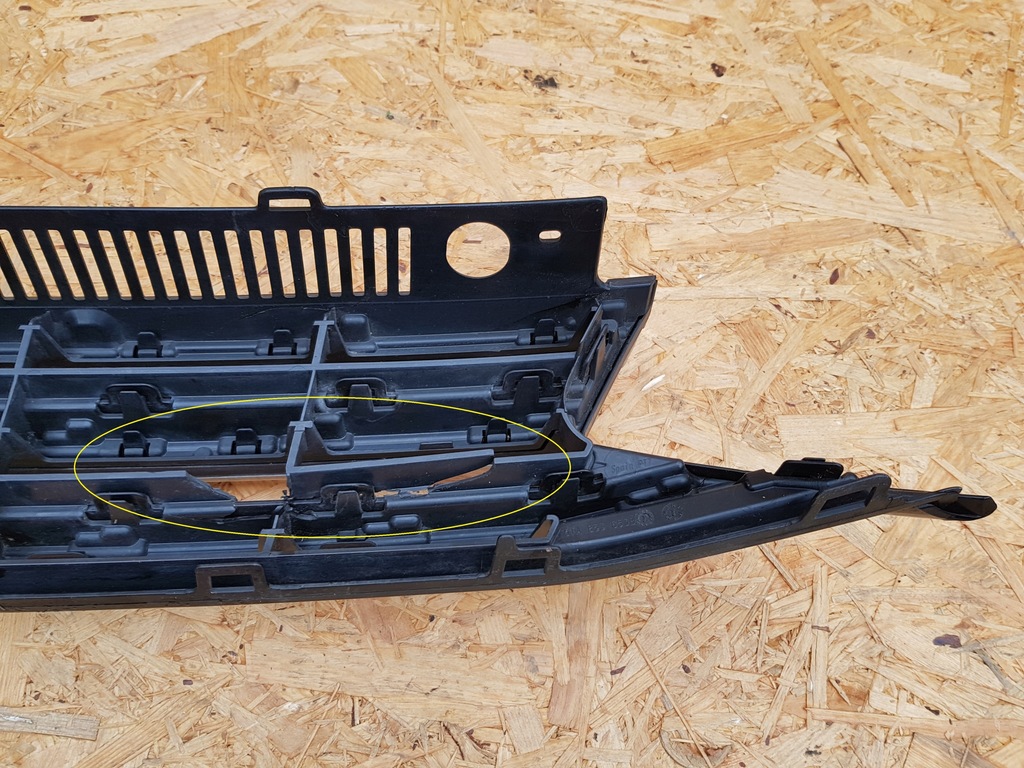 фото №12, Volkswagen touran 5ta 15- решітка радіатора решітка решітка радіатора бампера перед 5ta853653b