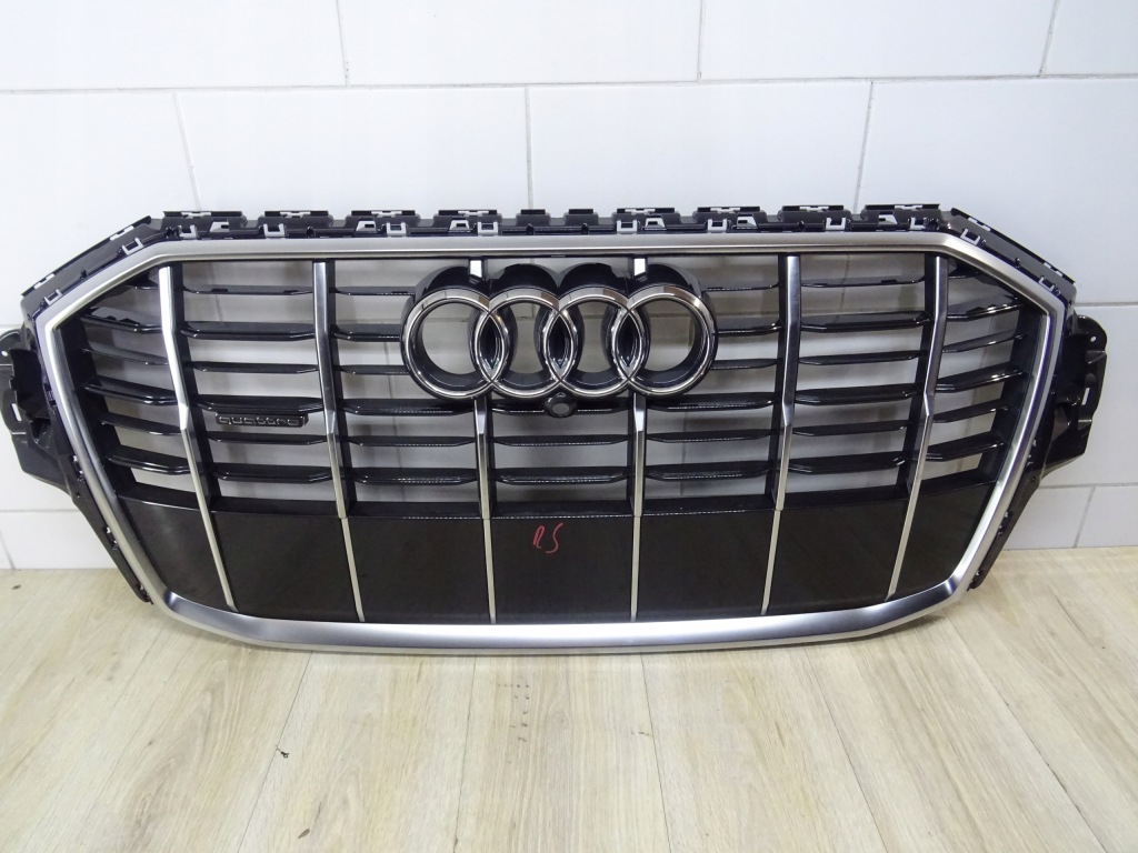 фото №1, Решітка радіатора решітка радіатора audi q7 4m0 4m0853651 lift камера